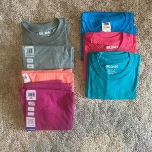 BUNDLE (7) Solid Tees Brand New Size Medium